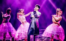 许嵩《我乐意》尤克里里谱/吉他谱_F调弹唱伴奏谱
