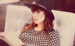 Lenka《Unique》尤克里里谱_弹唱视频教程_女生版
